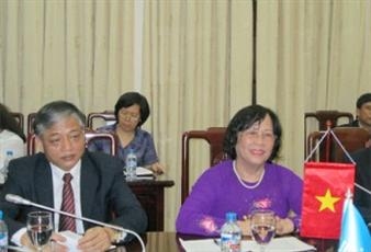 Bộ trưởng Phạm Thị Hải Chuyền tiếp Giám đốc UNICEF khu vực Đông Á và Thái Bình Dương